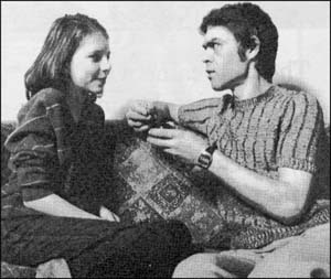 Man asking woman to marry him