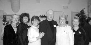 photo of Sandy Martell with Ethel Cunningham, Denise Morley, Carole Poirier,  Rosemary Jost and Karen Harding